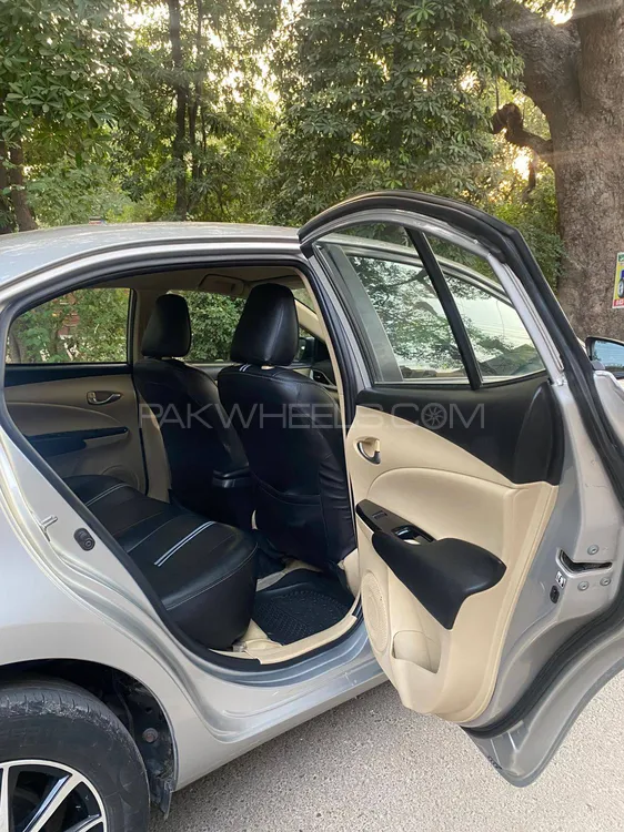 ٹویوٹا یارس سیڈان 2021 for Sale in لاہور ٹویوٹا یارس سیڈان 2021 for Sale in لاہور Image-8