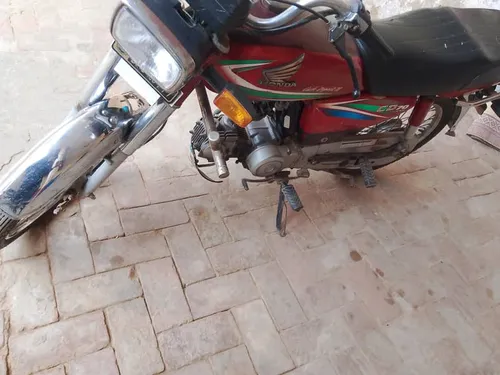 Honda CD 70 2016