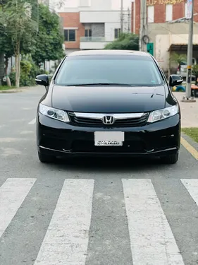Honda Civic VTi 1.8 i-VTEC 2015