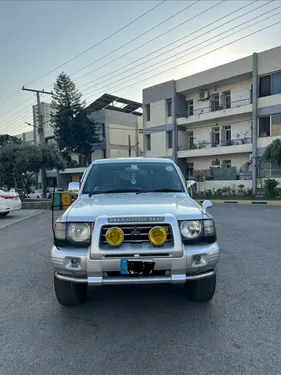 Mitsubishi Pajero GDI 3.5L 1998