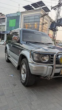 Mitsubishi Pajero Exceed 2.8D 1995