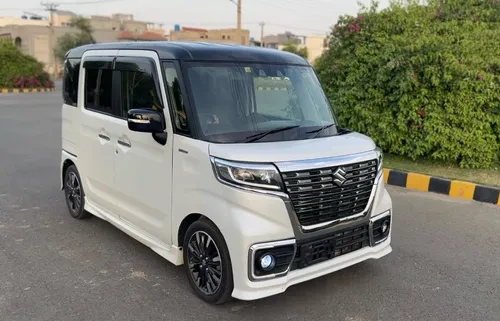Suzuki Spacia Gear Hybrid XZ 2021