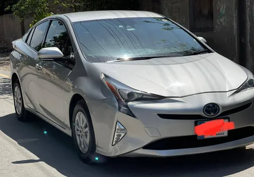 Toyota Prius G LED Edition 1.8 2015