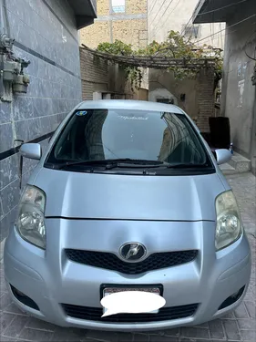 Toyota Vitz B Intelligent Package 1.0 2009