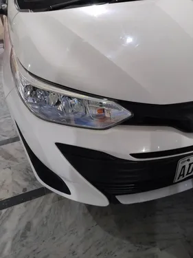 Toyota Yaris Sedan GLI MT 1.3 2021