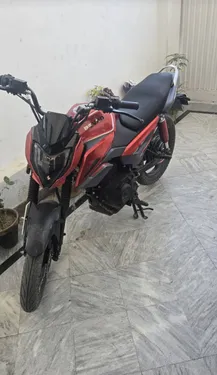 Yamaha YBR 125 2025