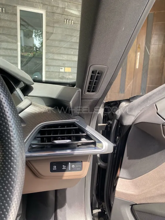 آوڈی ای-ٹران جی ٹی 2022 for Sale in کراچی آوڈی ای-ٹران جی ٹی 2022 for Sale in کراچی Image-13