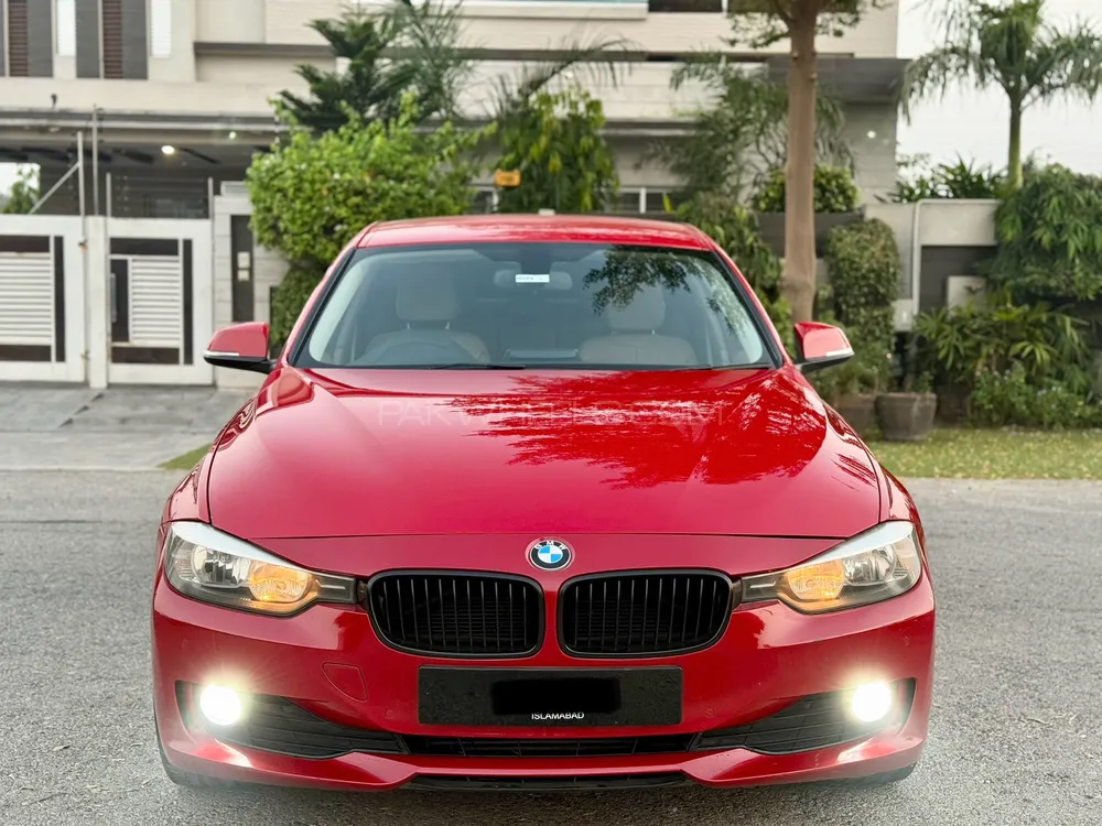 BMW 3 Series 2014 for Sale in Lahore BMW 3 Series 2014 for Sale in Lahore Image-2