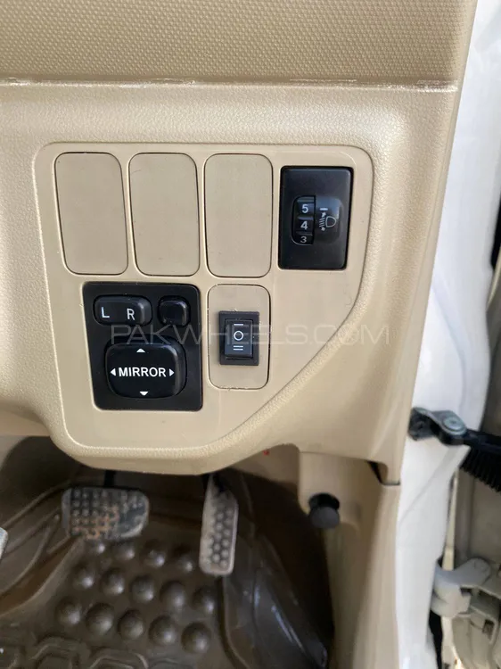 Daihatsu Esse 2012 for Sale in Rawalpindi Daihatsu Esse 2012 for Sale in Rawalpindi Image-2