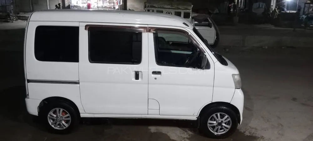 ڈائیہاتسو ہائی جیٹ 2017 for Sale in کراچی ڈائیہاتسو ہائی جیٹ 2017 for Sale in کراچی Image-8