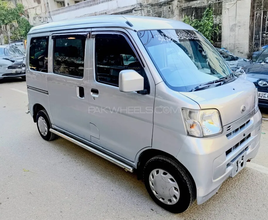 Daihatsu Hijet 2017 for Sale in Karachi Daihatsu Hijet 2017 for Sale in Karachi Image-2
