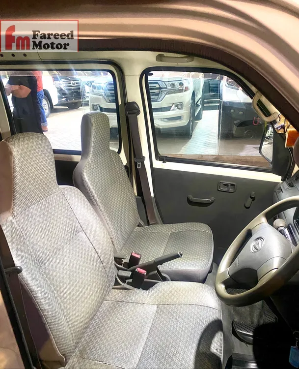 Daihatsu Hijet 2011 for Sale in Karachi Daihatsu Hijet 2011 for Sale in Karachi Image-3