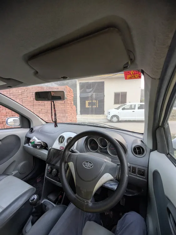 FAW V2 2017 for Sale in Lahore FAW V2 2017 for Sale in Lahore Image-14