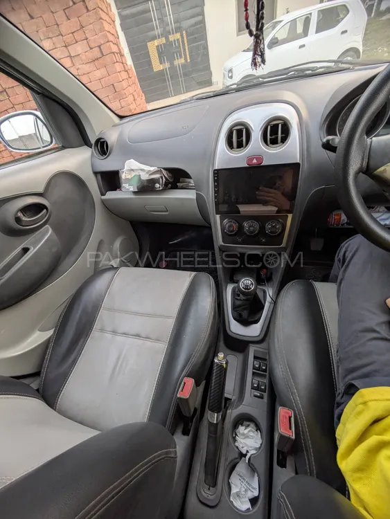 FAW V2 2017 for Sale in Lahore FAW V2 2017 for Sale in Lahore Image-15
