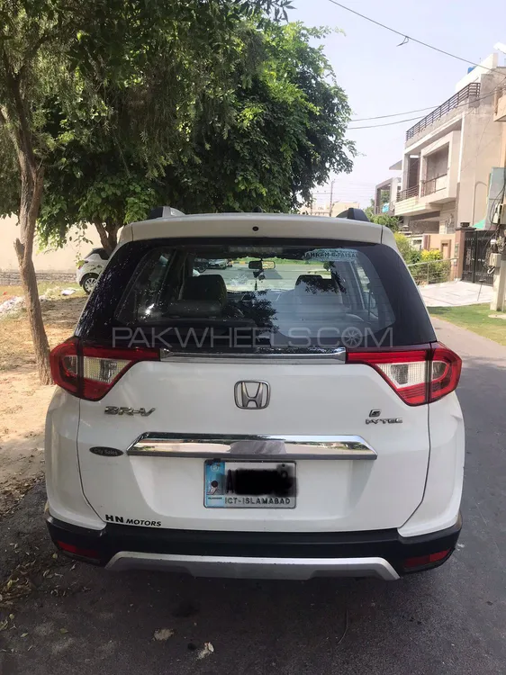 Honda BR-V 2018 for Sale in Lahore Honda BR-V 2018 for Sale in Lahore Image-6