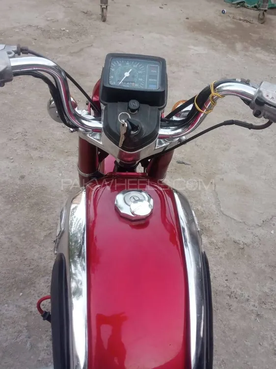 ہونڈا CD 200  1983 for Sale ہونڈا CD 200  1983 for Sale Image-6