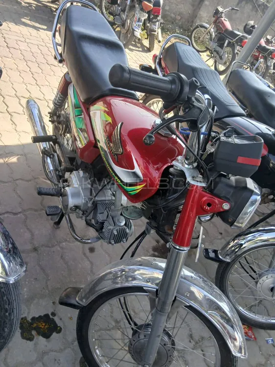 یونائیٹڈ US 70 2025 for Sale یونائیٹڈ US 70 2025 for Sale Image-2