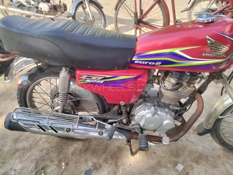 Honda CG 125 2017 for Sale Honda CG 125 2017 for Sale Image-3