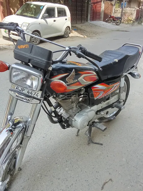 Honda CG 125 2022 for Sale Honda CG 125 2022 for Sale Image-4