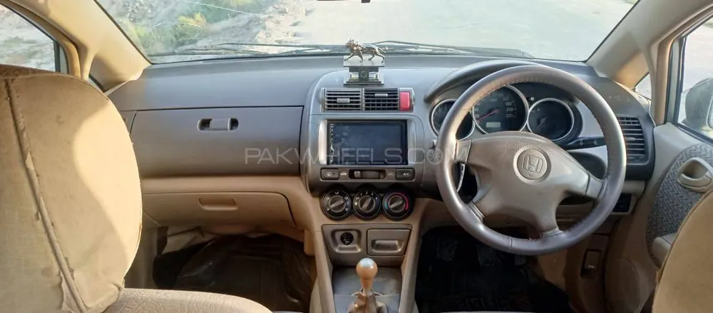 ہونڈا سٹی 2005 for Sale in ملتان ہونڈا سٹی 2005 for Sale in ملتان Image-12