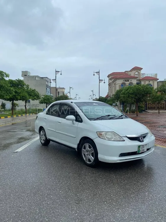 ہونڈا سٹی 2005 for Sale in اٹک ہونڈا سٹی 2005 for Sale in اٹک Image-11