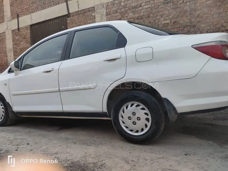 Honda City 2006 for Sale in Faisalabad Image-1