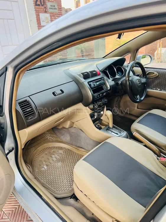 Honda City 2005 for Sale in Multan Honda City 2005 for Sale in Multan Image-13