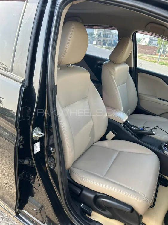 ہونڈا سٹی 2019 for Sale in ملتان ہونڈا سٹی 2019 for Sale in ملتان Image-7