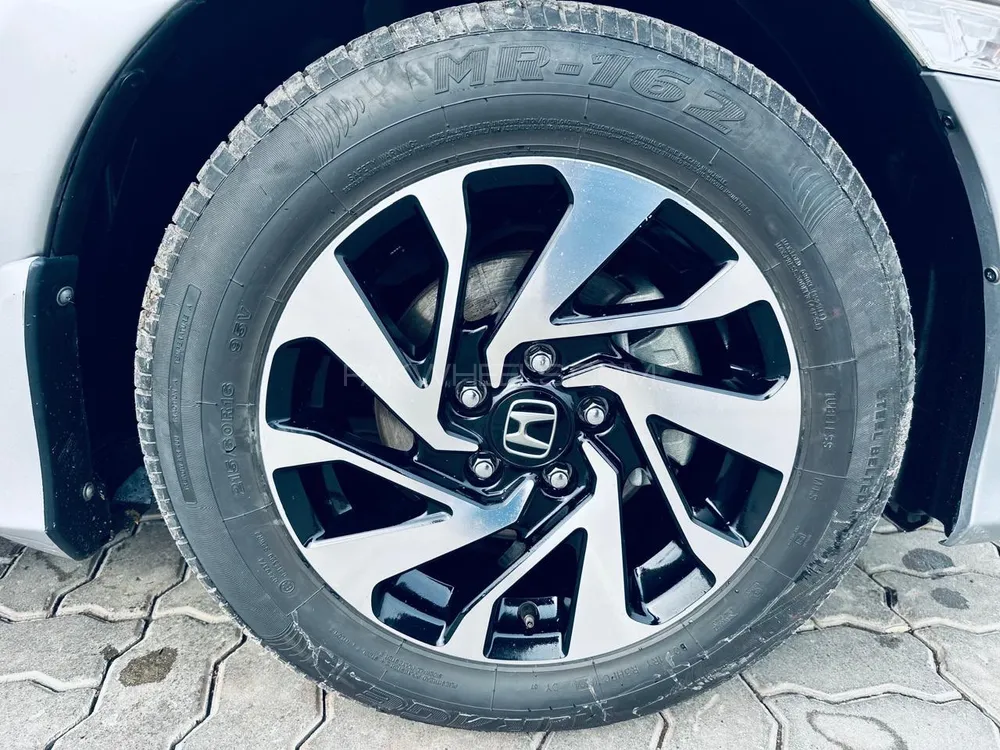 ہونڈا سوک 2019 for Sale in شیخوپورہ ہونڈا سوک 2019 for Sale in شیخوپورہ Image-6