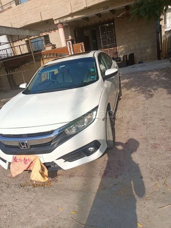 Honda Civic 2017 for Sale in Islamabad Honda Civic 2017 for Sale in Islamabad Image-4