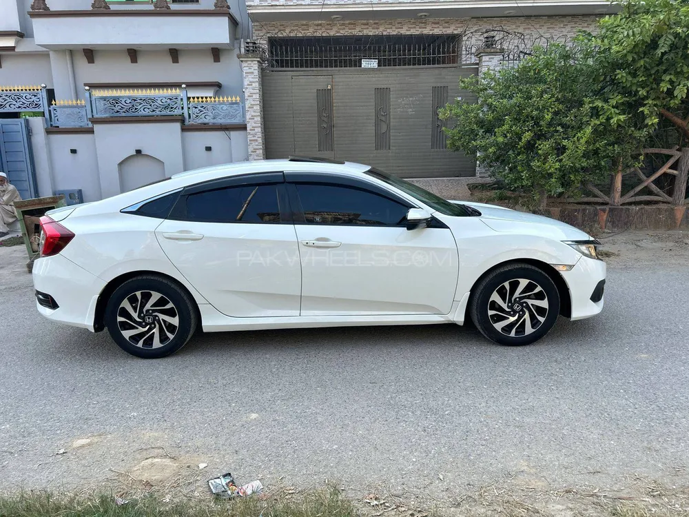 Honda Civic 2017 for Sale in Islamabad Honda Civic 2017 for Sale in Islamabad Image-8