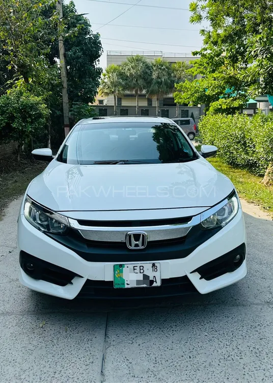Honda Civic 2018 for Sale in Lahore Image-1