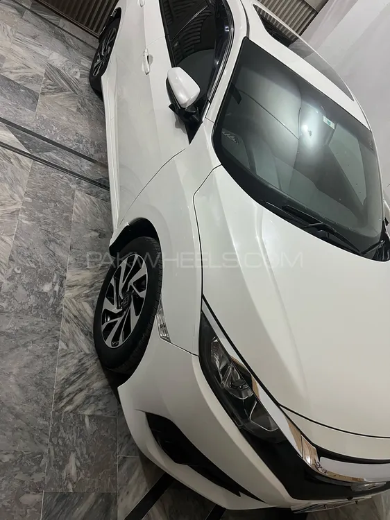 ہونڈا سوک 2018 for Sale in فیصل آباد ہونڈا سوک 2018 for Sale in فیصل آباد Image-3