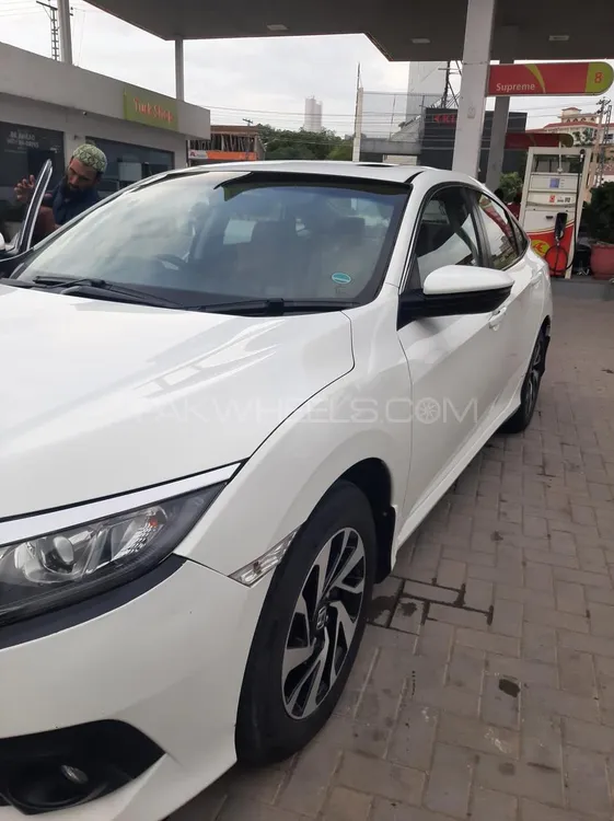 Honda Civic 2018 for Sale in Islamabad Honda Civic 2018 for Sale in Islamabad Image-5