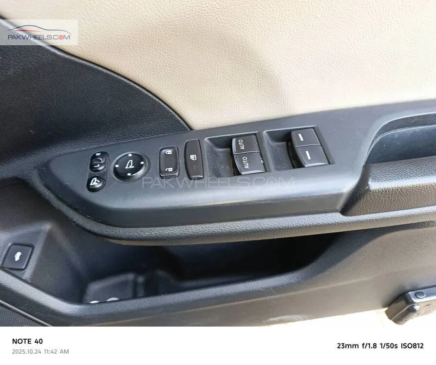 ہونڈا سوک 2018 for Sale in لاہور ہونڈا سوک 2018 for Sale in لاہور Image-12
