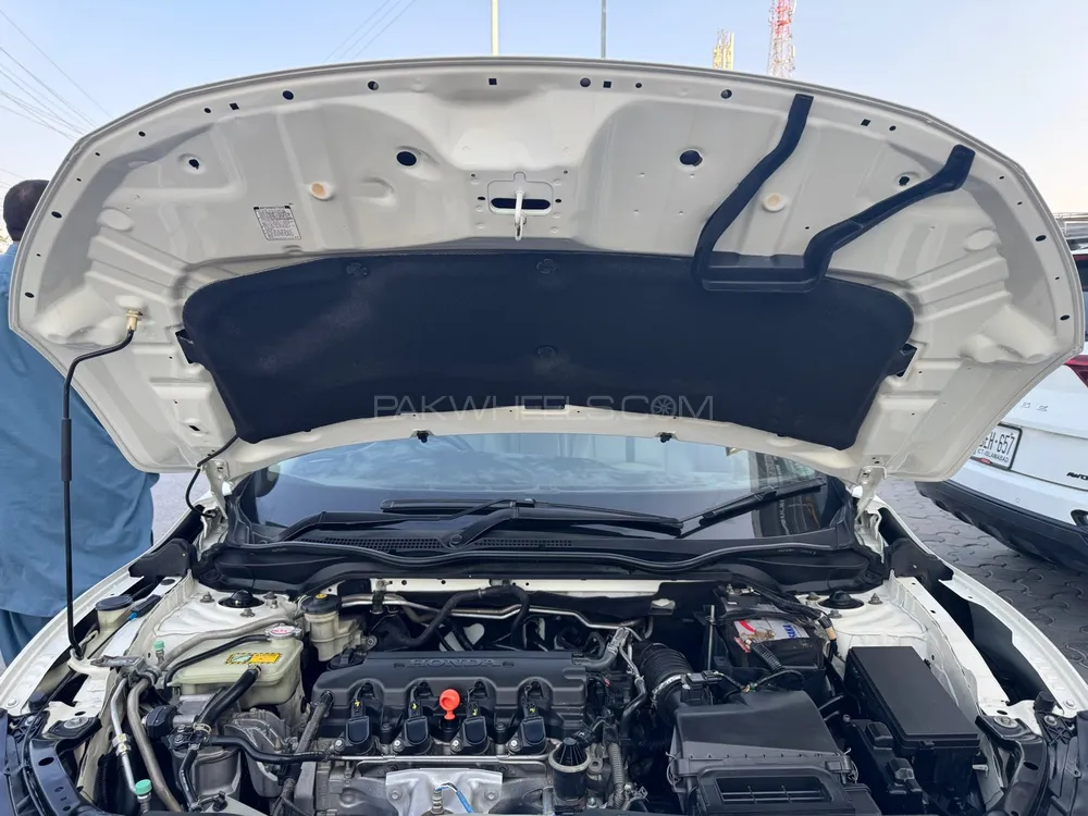 Honda Civic 2020 for Sale in Islamabad Honda Civic 2020 for Sale in Islamabad Image-10
