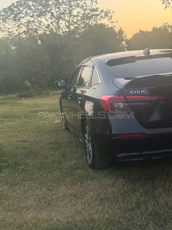 Honda Civic 2022 for Sale in Islamabad Honda Civic 2022 for Sale in Islamabad Image-6