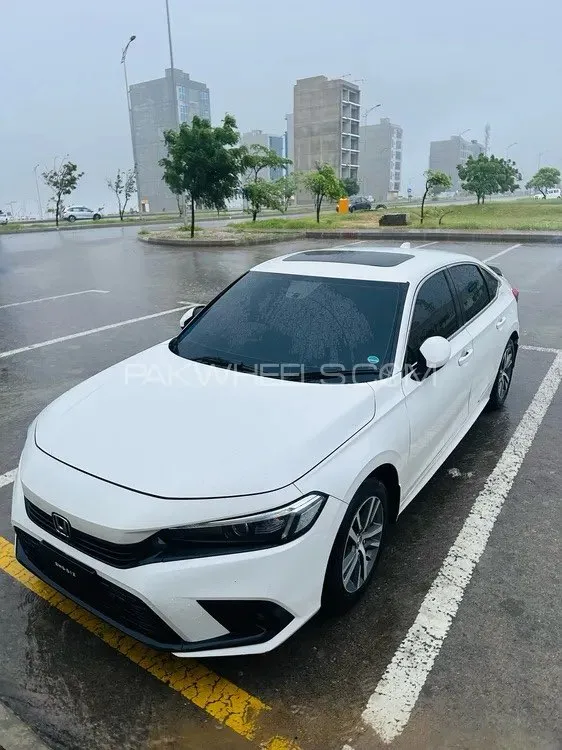 Honda Civic 2022 for Sale in Hyderabad Honda Civic 2022 for Sale in Hyderabad Image-1