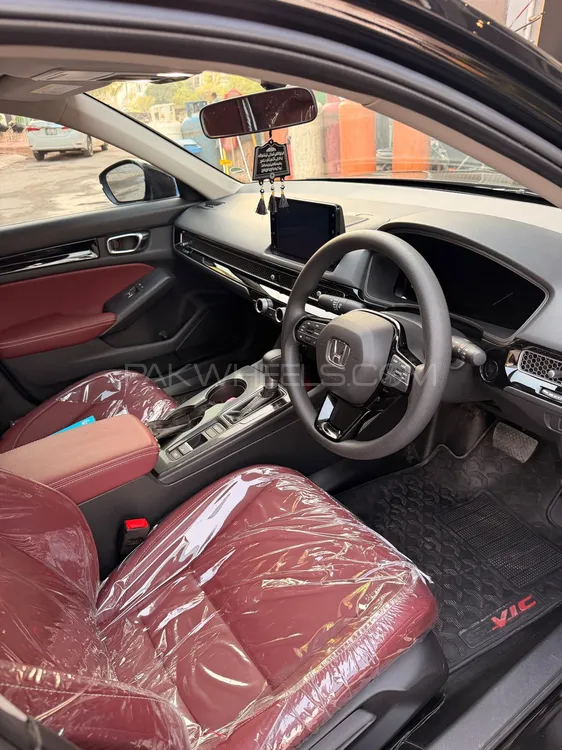 ہونڈا سوک 2025 for Sale in ملتان ہونڈا سوک 2025 for Sale in ملتان Image-9