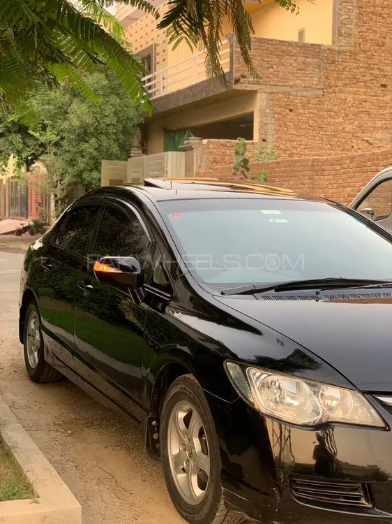 Honda Civic 2011 for Sale in Multan Honda Civic 2011 for Sale in Multan Image-4