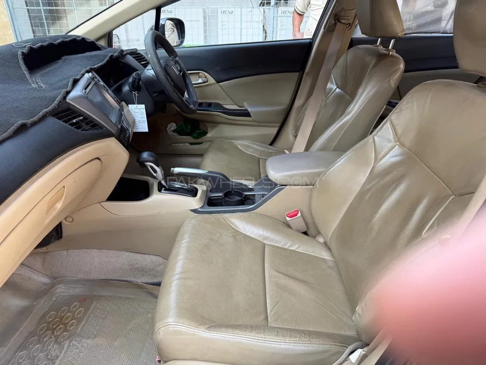 Honda Civic 2013 for Sale in Karachi Honda Civic 2013 for Sale in Karachi Image-9