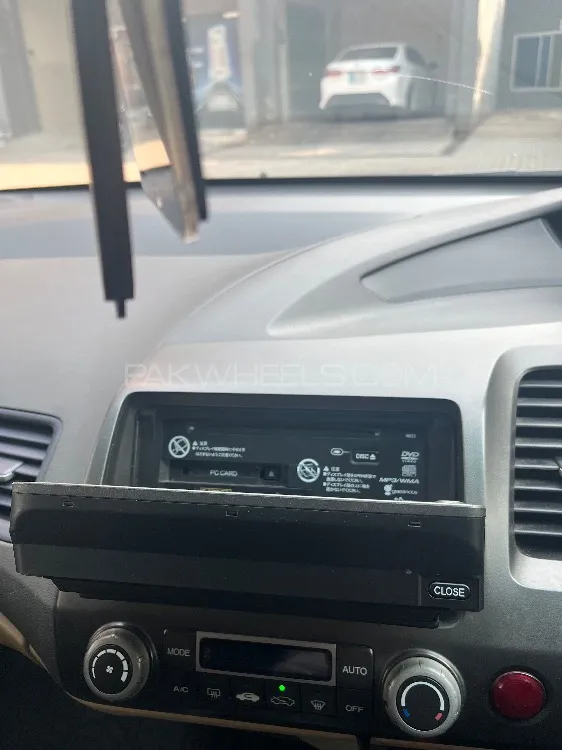 Honda Civic 2011 for Sale in Multan Honda Civic 2011 for Sale in Multan Image-15