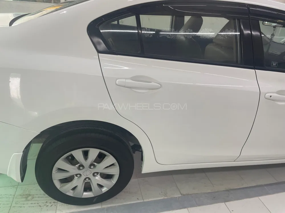 Honda Civic 2014 for Sale in Gujranwala Honda Civic 2014 for Sale in Gujranwala Image-5