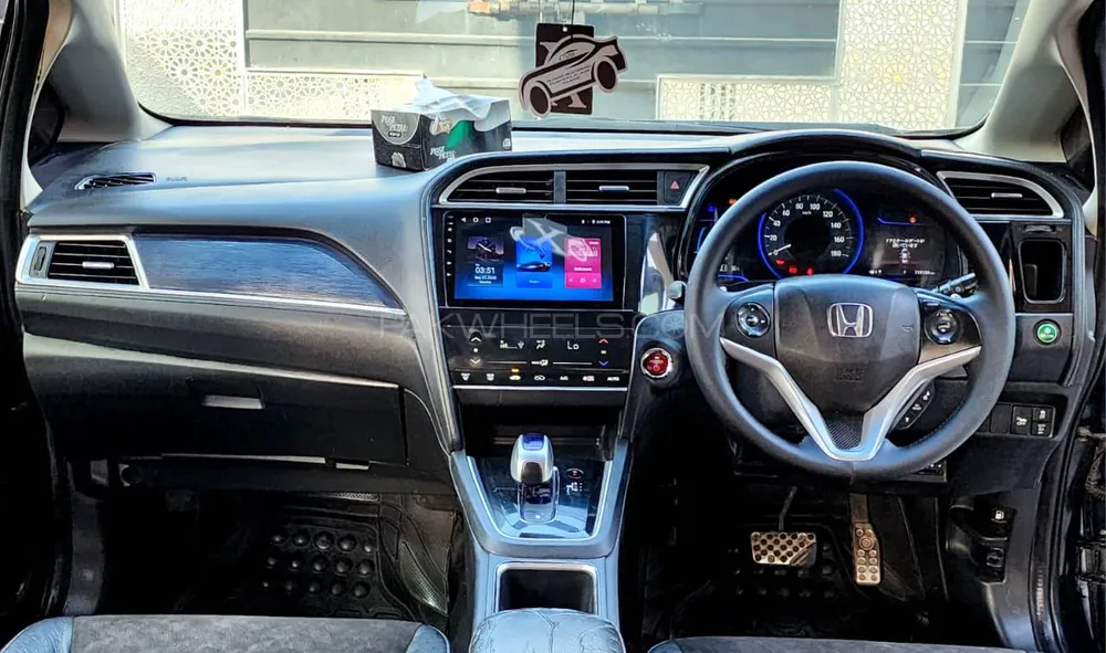 Honda Fit 2016 for Sale in Lahore Honda Fit 2016 for Sale in Lahore Image-13
