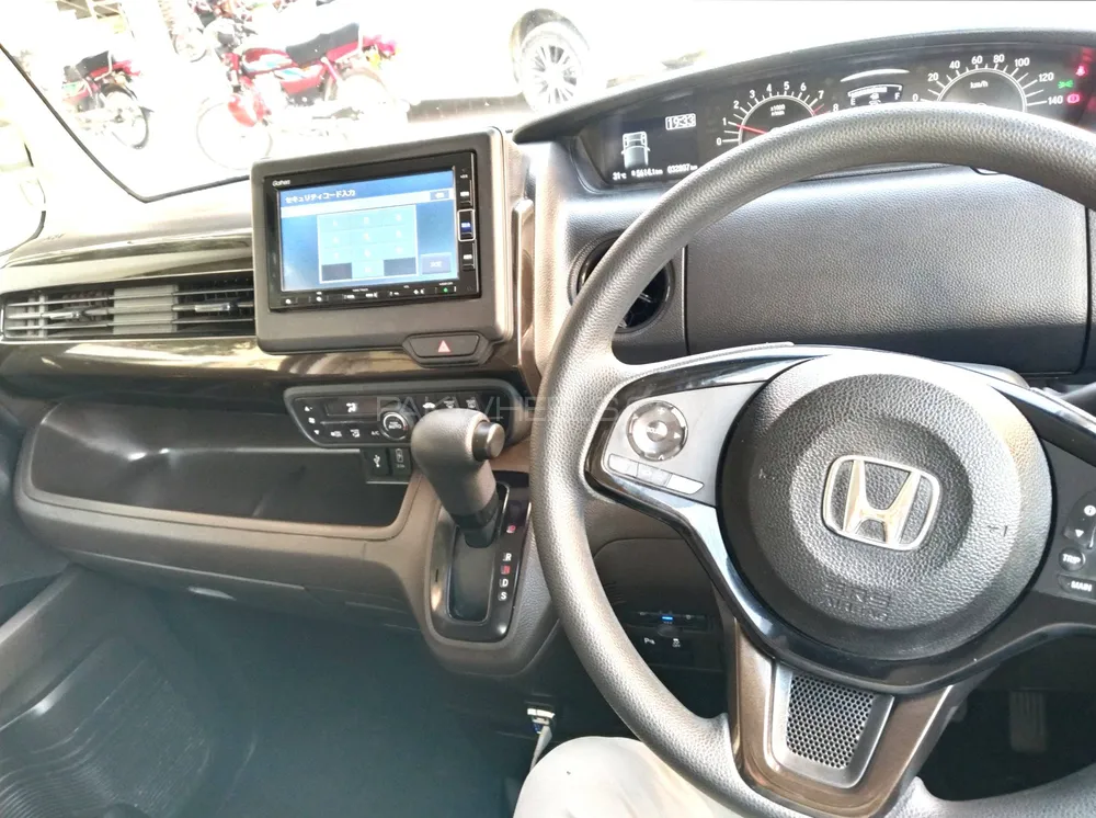 Honda N Box 2021 for Sale in Islamabad Honda N Box 2021 for Sale in Islamabad Image-11