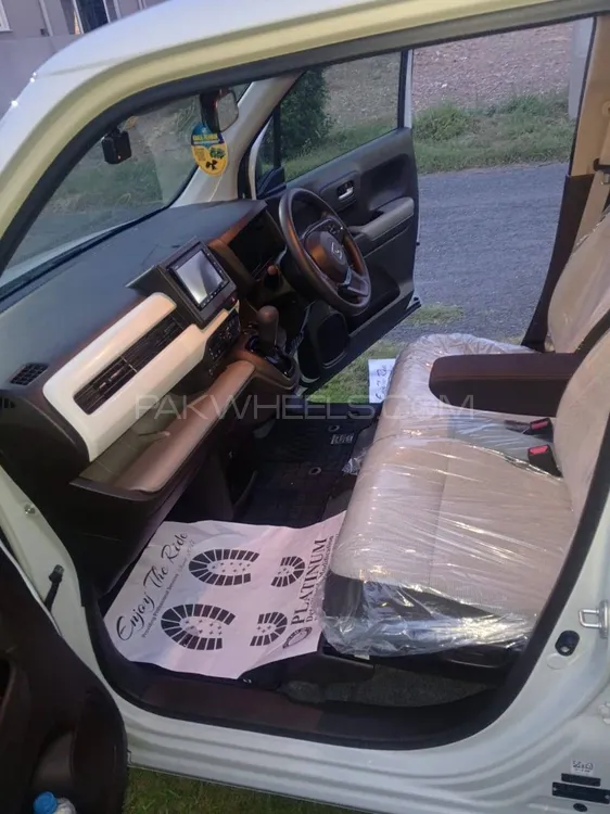 Honda N Wgn 2022 for Sale in Gujranwala Honda N Wgn 2022 for Sale in Gujranwala Image-3
