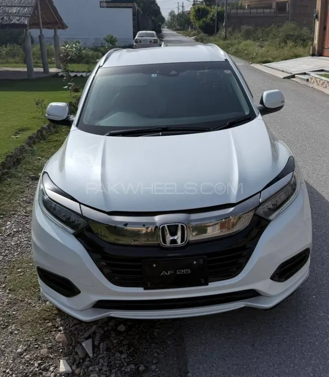 Honda Vezel 2019 for Sale in Peshawar Image-1