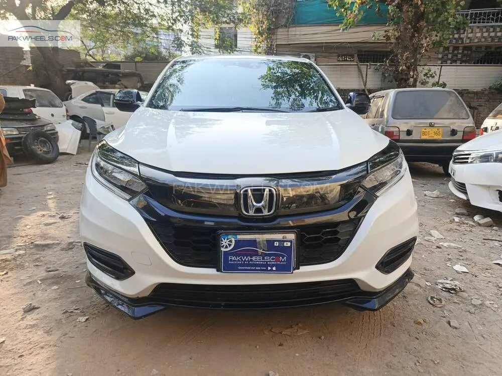Honda Vezel 2017 for Sale in Rawalpindi Image-1