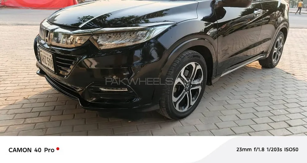 Honda Vezel 2019 for Sale in Multan Honda Vezel 2019 for Sale in Multan Image-10