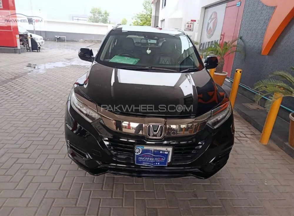 Honda Vezel 2018 for Sale in Rawalpindi Image-1